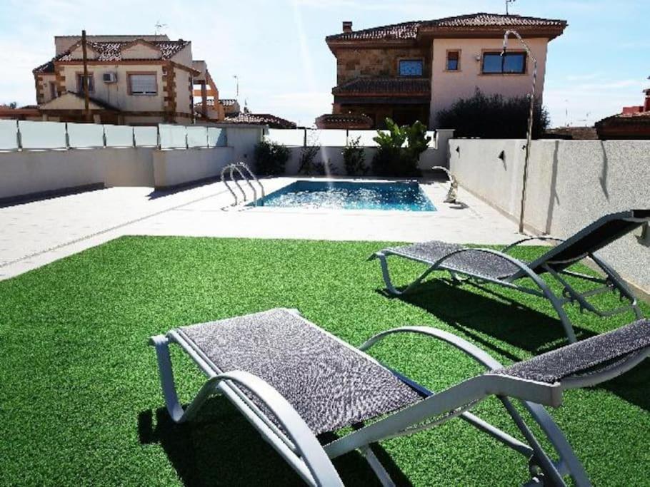 Villa Domicil De Luxe Torrevieja Exteriör bild