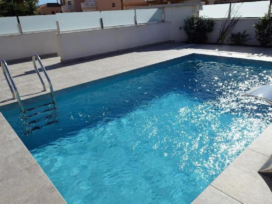 Villa Domicil De Luxe Torrevieja Exteriör bild