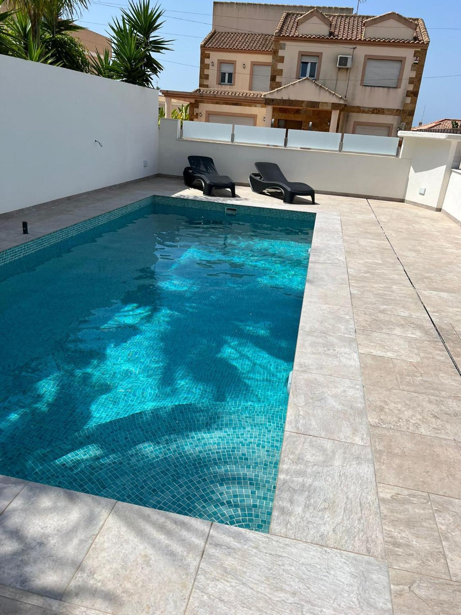 Villa Domicil De Luxe Torrevieja Exteriör bild