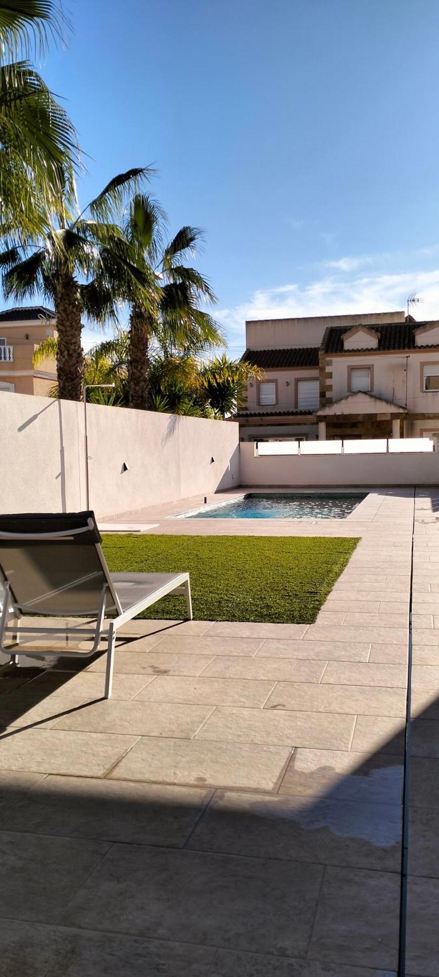 Villa Domicil De Luxe Torrevieja Exteriör bild
